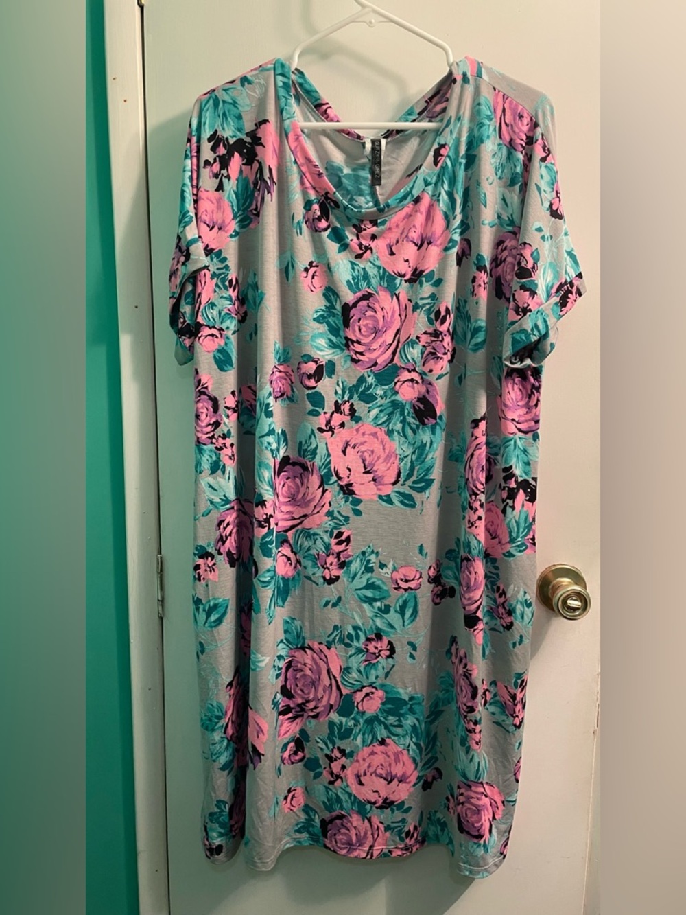 Glitzy Girlz Floral Dress with Pink & Teal Roses 3x